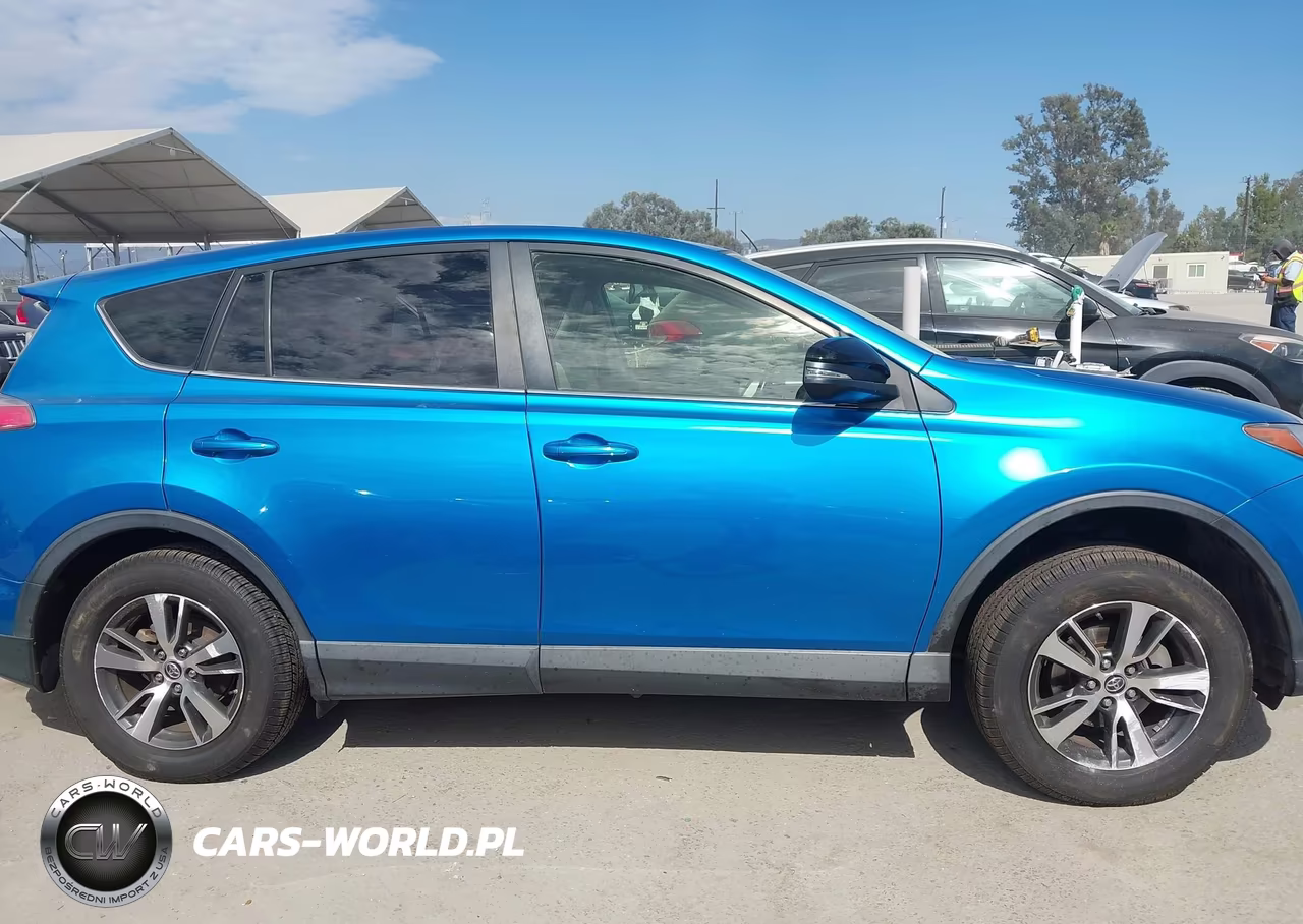 2017 Toyota Rav4 Xle VIN:JTMWFREVXHJ718260 - 13
