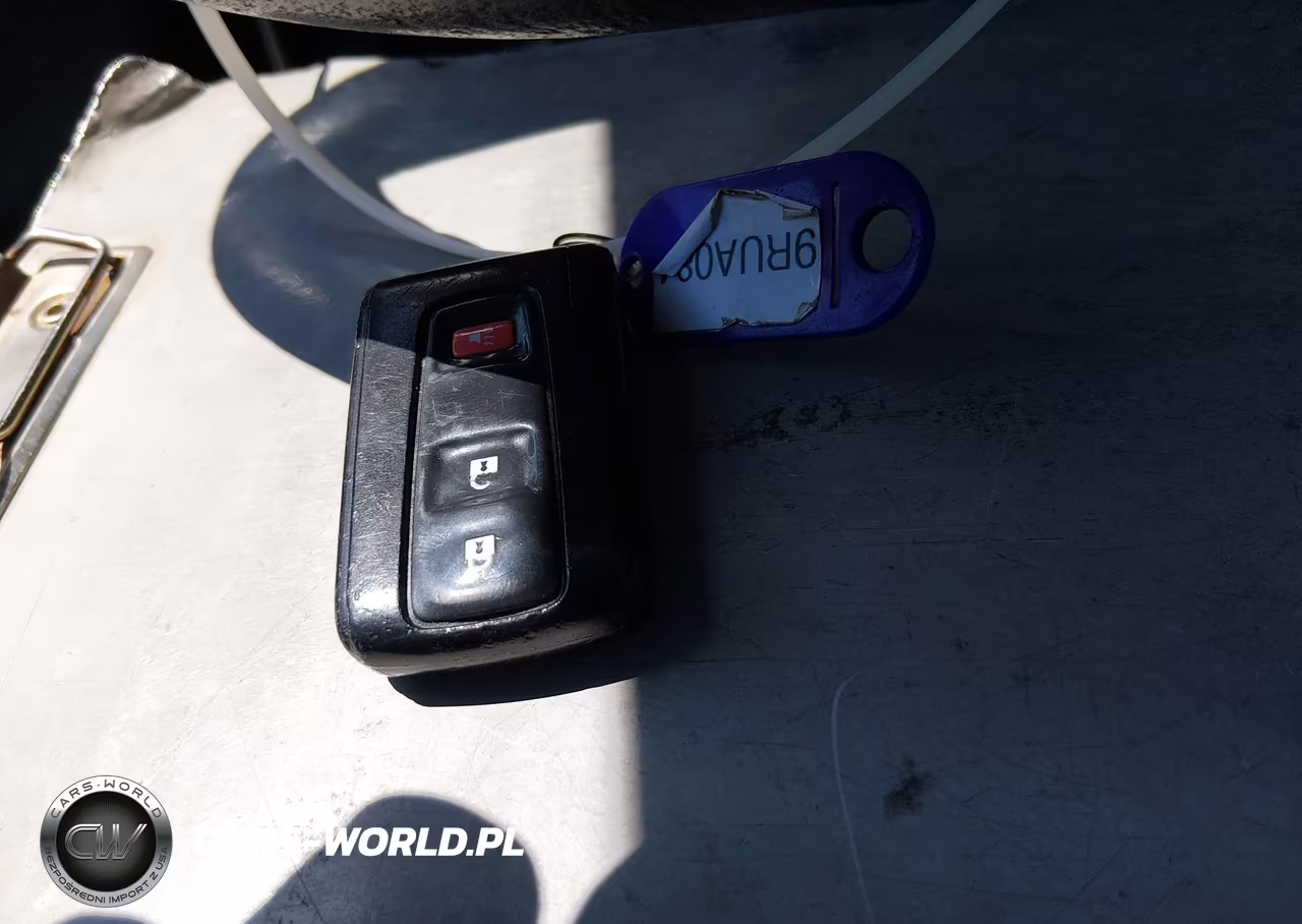 2005 Toyota Prius VIN:JTDKB20U953003731 - 11