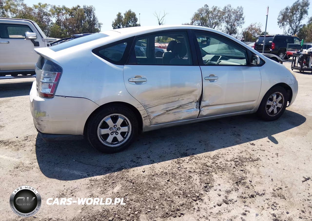 2005 Toyota Prius VIN:JTDKB20U953003731 - 4