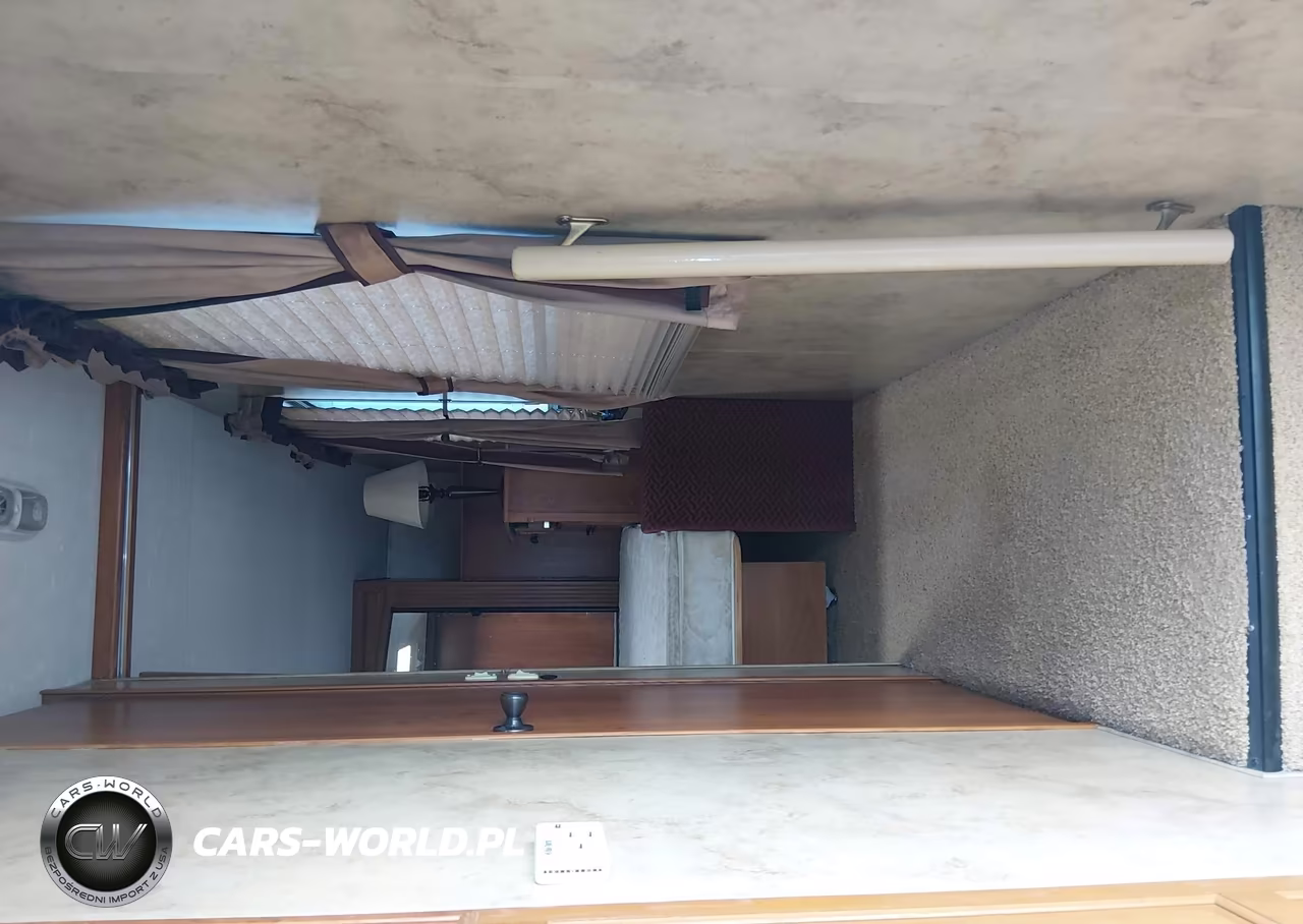 2008 Coachmen 5Th Wheel VIN:1TC3B684X81304626 - 13