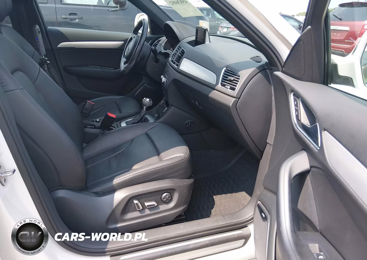 2017 Audi Q3 2.0T Premium VIN:WA1GCCFS1HR001742 - 5