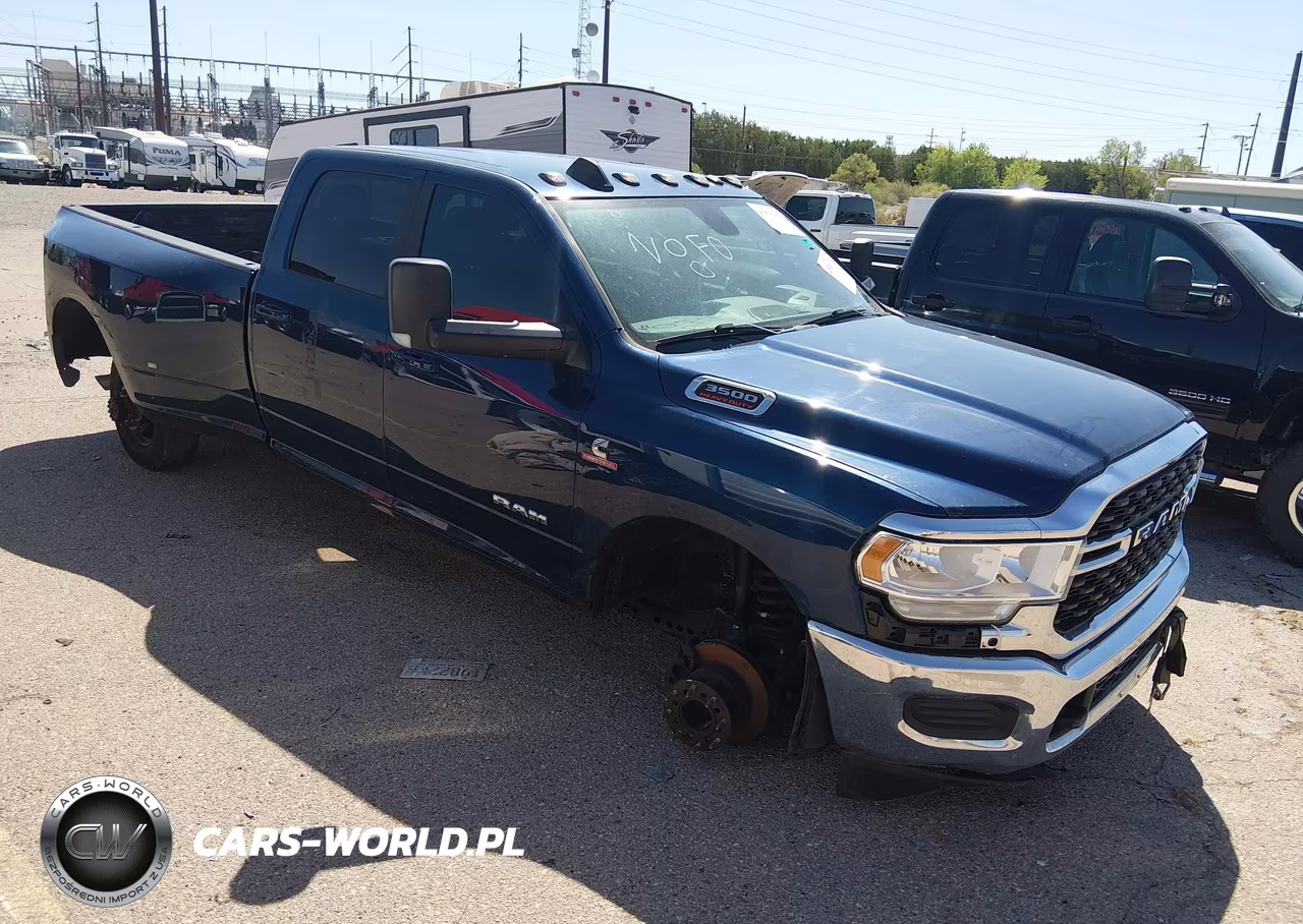 2022 Ram 3500 Big Horn 4X4 8' Box VIN:3C63RRHLXNG230855 - 1