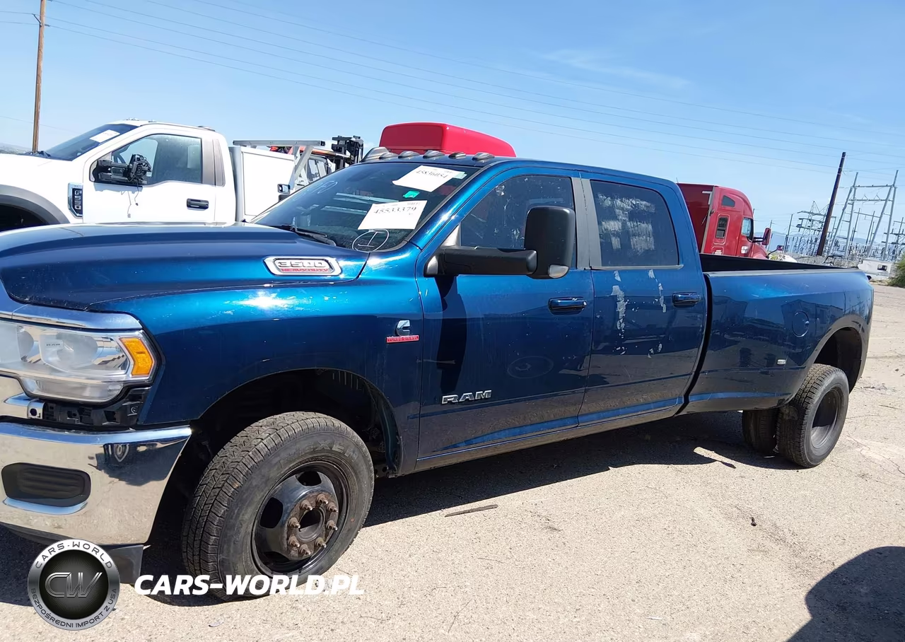 2022 Ram 3500 Big Horn 4X4 8' Box VIN:3C63RRHLXNG230855 - 14