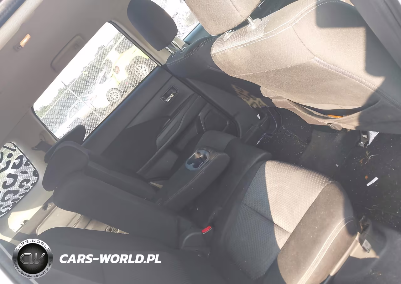 2016 Mitsubishi Outlander Se VIN:JA4AD3A3XGZ001739 - 8