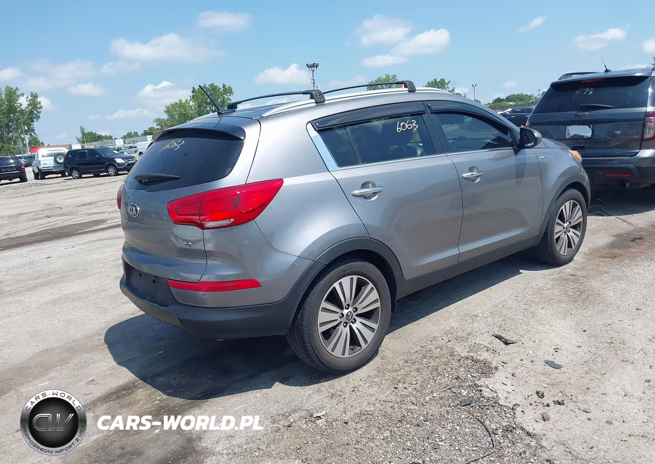 2016 Kia Sportage Ex VIN:KNDPCCAC8G7849066 - 4