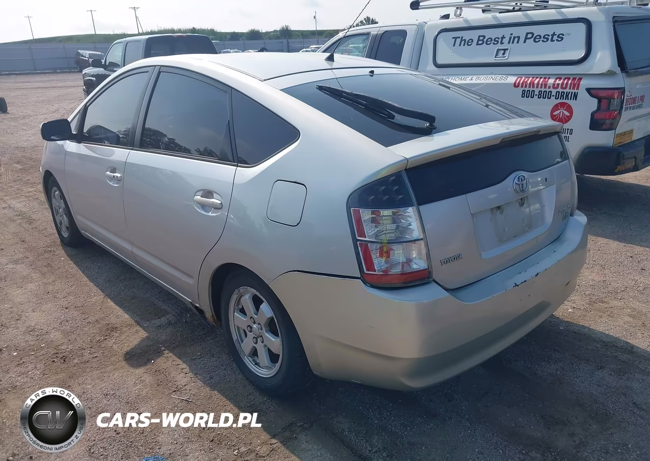 2005 Toyota Prius VIN:JTDKB20U157021262 - 3