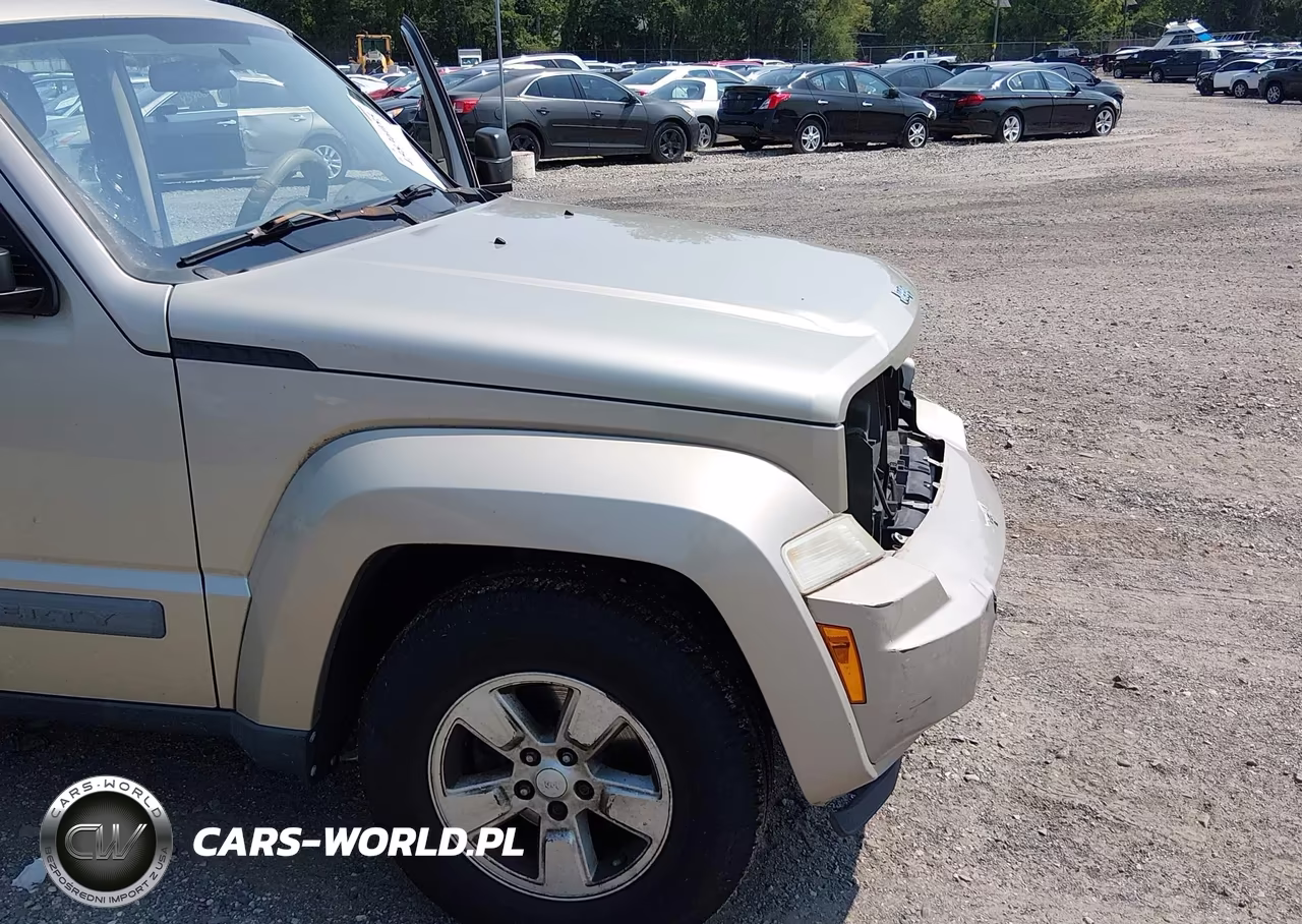 2010 Jeep Liberty Sport VIN:1J4PN2GK8AW135822 - 14