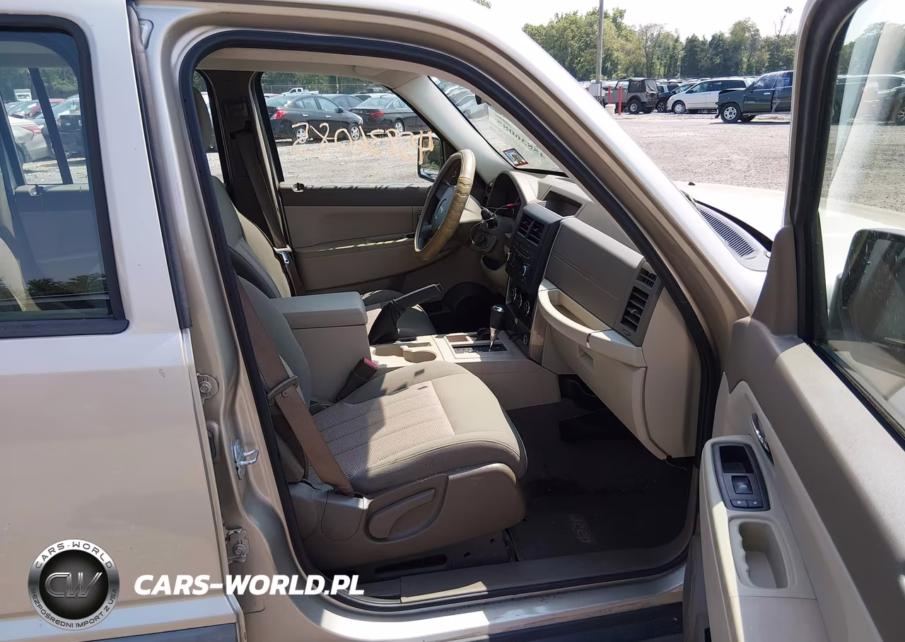2010 Jeep Liberty Sport VIN:1J4PN2GK8AW135822 - 5