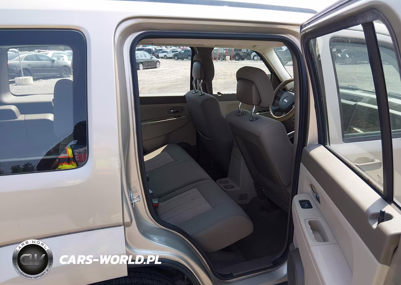 2010 Jeep Liberty Sport VIN:1J4PN2GK8AW135822 - 8
