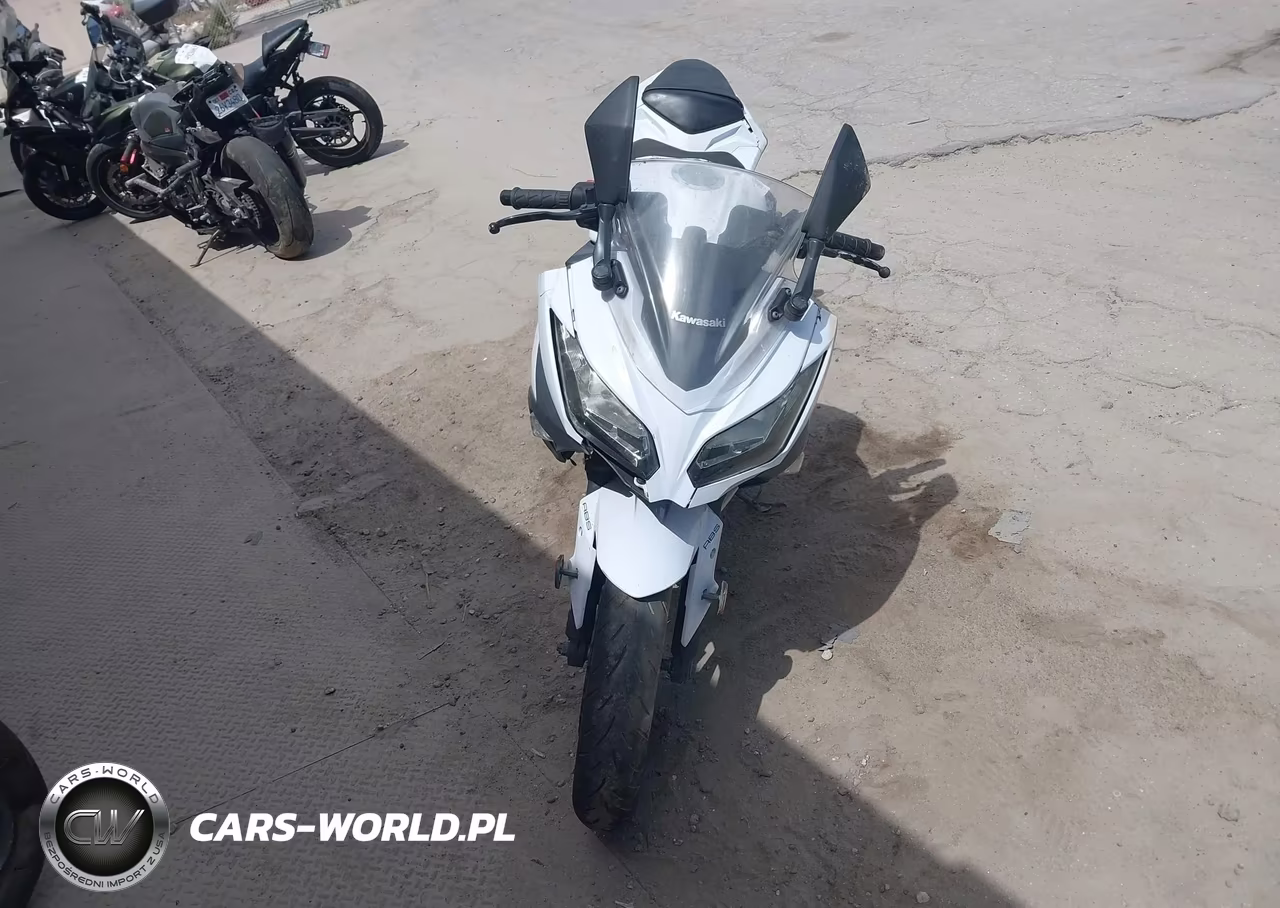 2015 Kawasaki Ex300 B VIN:JKAEX8B10FDA22021 - 5
