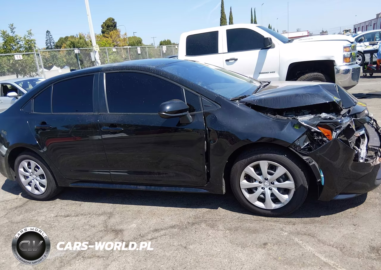 2026 Toyota Corolla Le VIN:JTDB4MEE5T3038951 - 13
