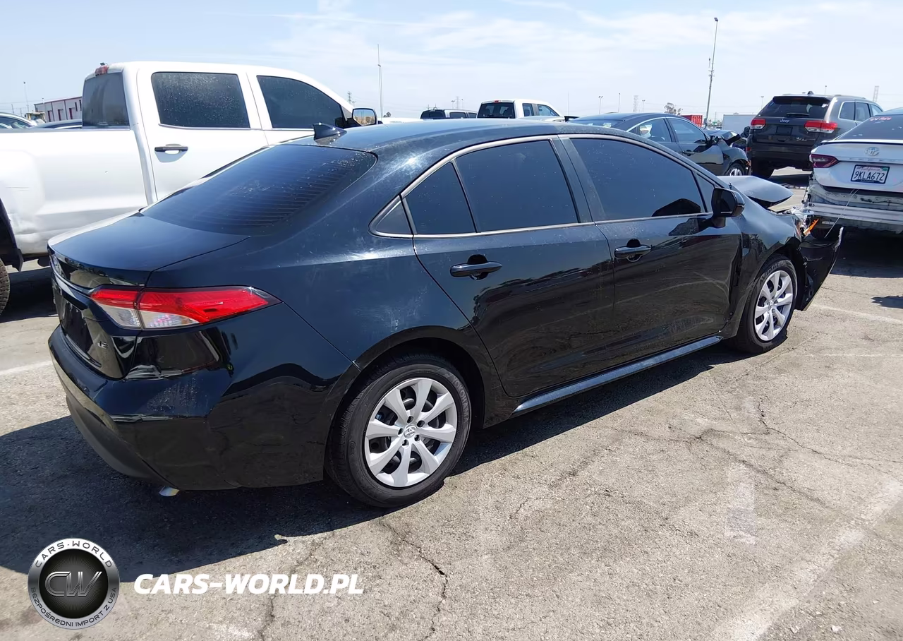 2026 Toyota Corolla Le VIN:JTDB4MEE5T3038951 - 4