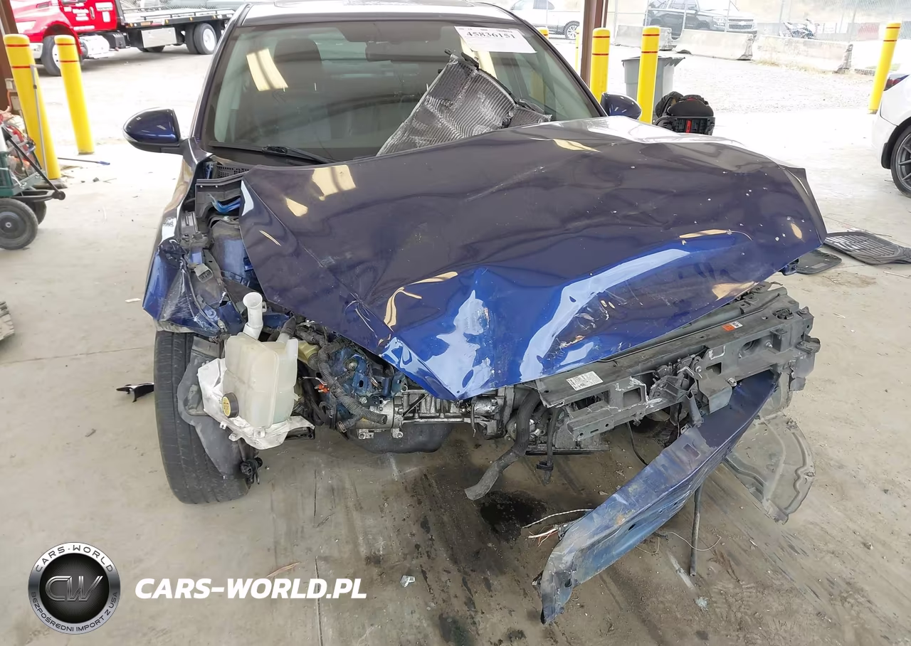 2013 Mazda Mazda3 I Grand Touring VIN:JM1BL1WP3D1775354 - 6