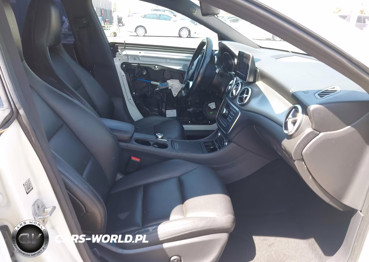 2014 Mercedes-Benz Cla 250 VIN:WDDSJ4EB2EN157441 - 5