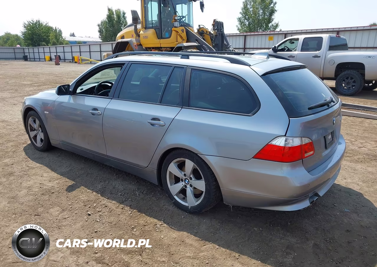2006 BMW 530Xit VIN:WBANN73526CN02536 - 3