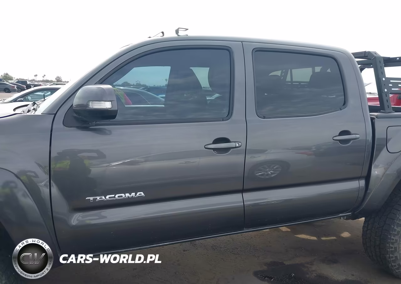 2013 Toyota Tacoma Base V6 VIN:3TMLU4EN4DM115085 - 14