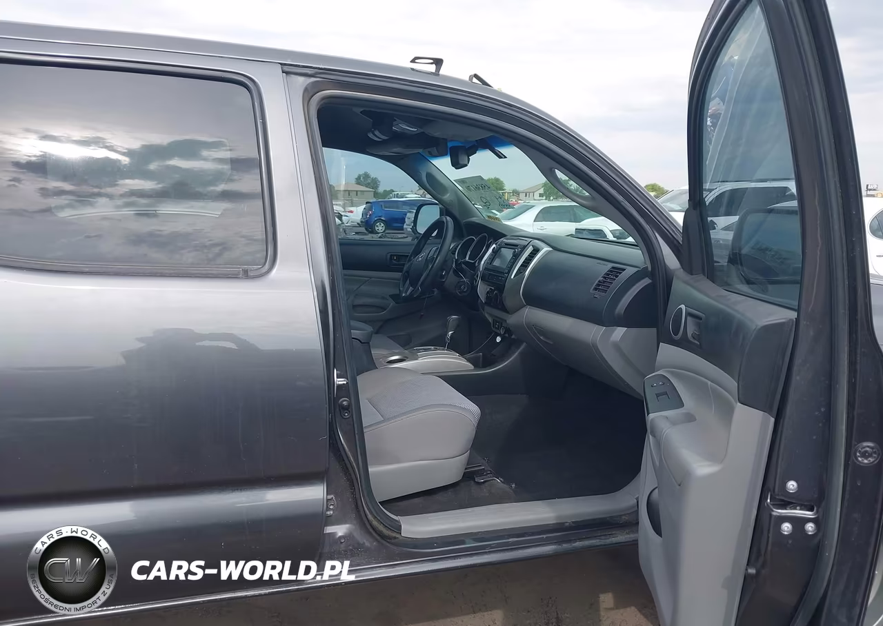 2013 Toyota Tacoma Base V6 VIN:3TMLU4EN4DM115085 - 5