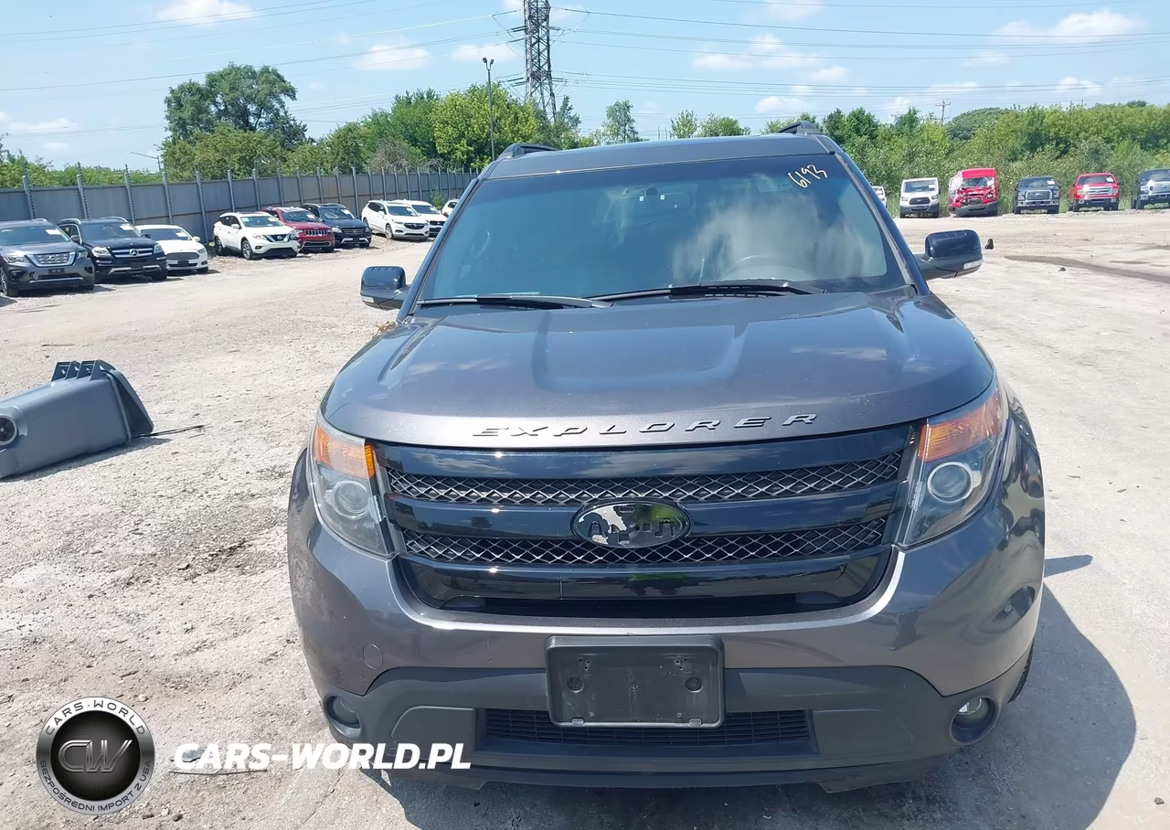 2015 Ford Explorer Sport VIN:1FM5K8GT3FGC23787 - 12