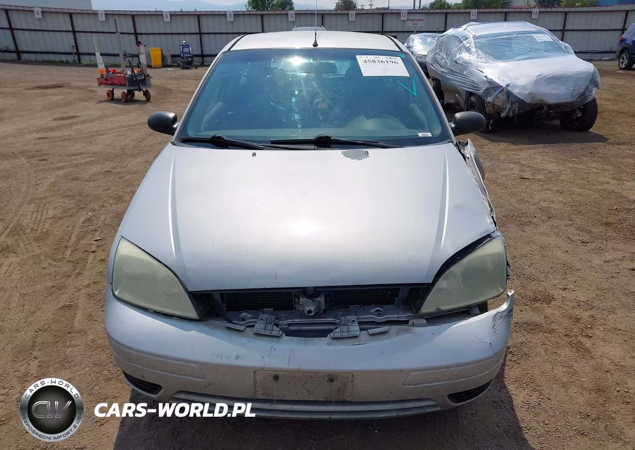 2005 Ford Focus Zx3 VIN:3FAFP31N35R148948 - 13