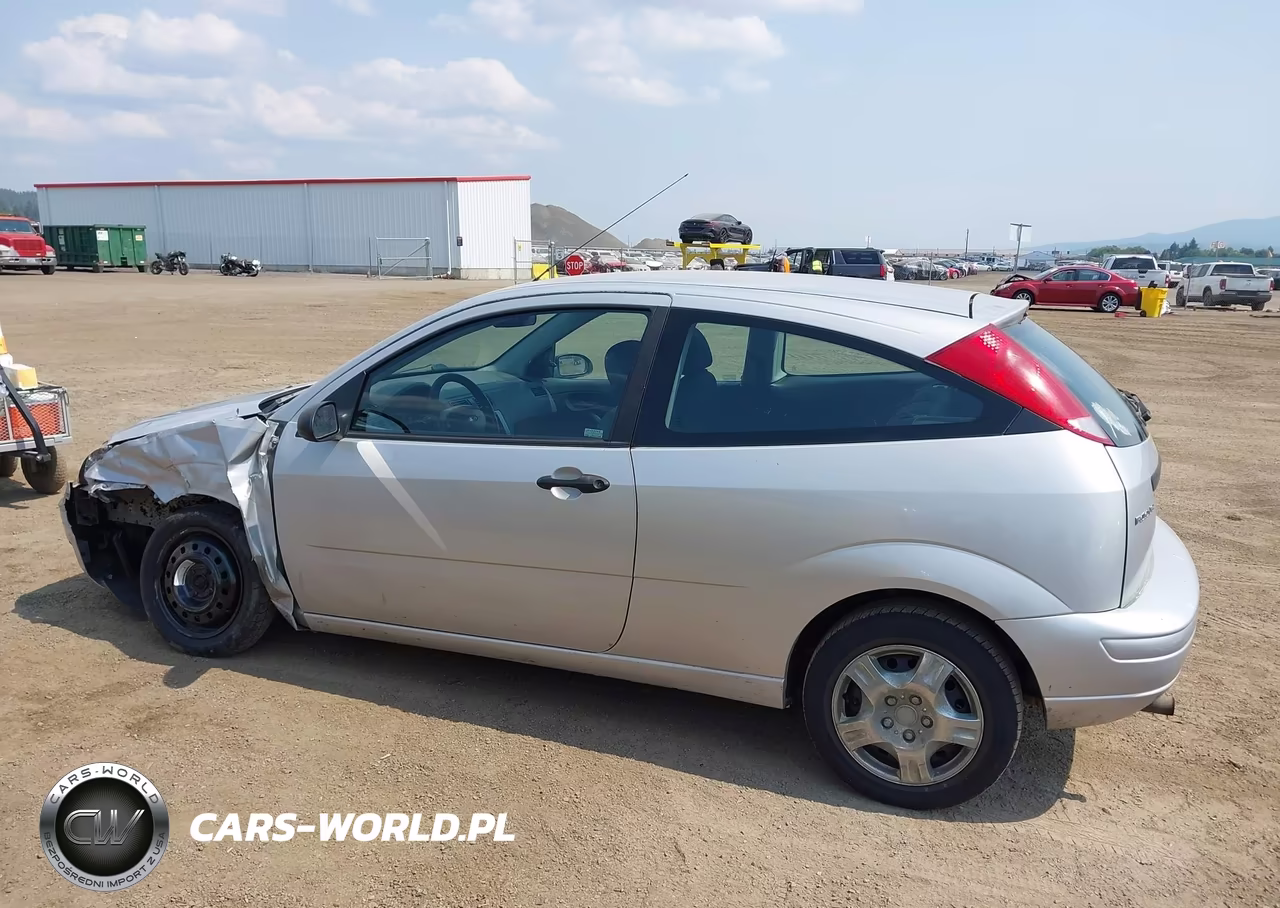 2005 Ford Focus Zx3 VIN:3FAFP31N35R148948 - 15