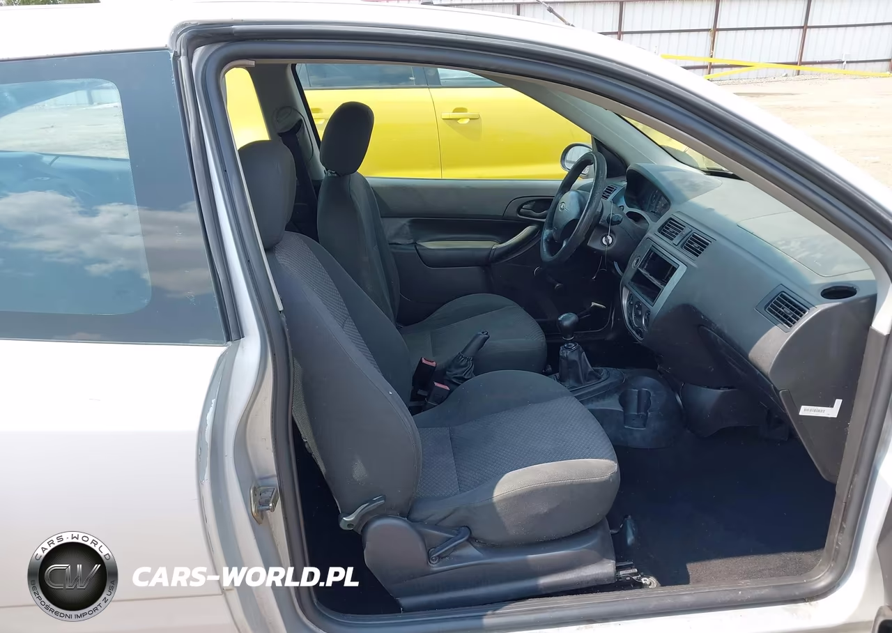 2005 Ford Focus Zx3 VIN:3FAFP31N35R148948 - 5