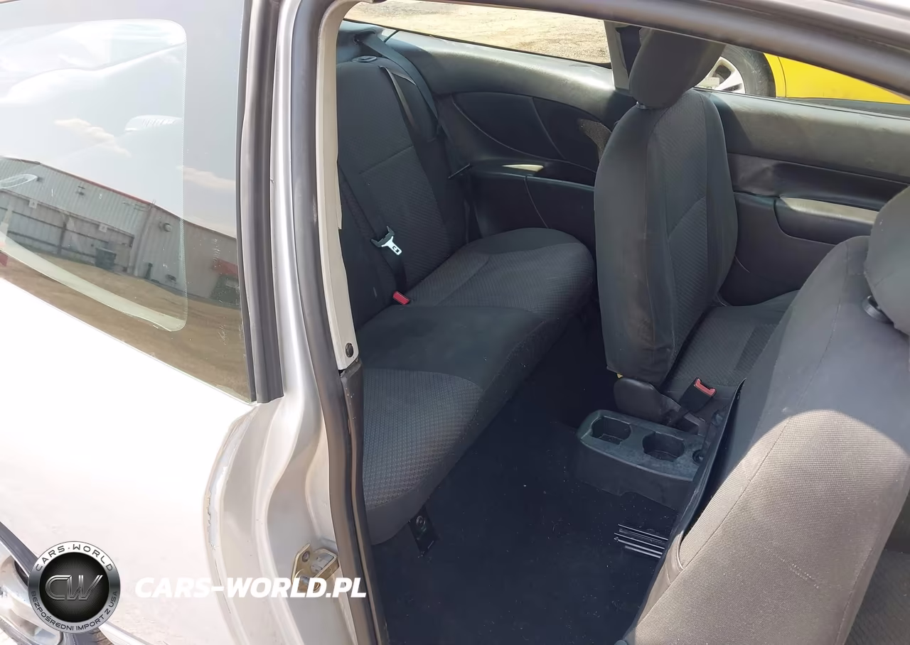 2005 Ford Focus Zx3 VIN:3FAFP31N35R148948 - 8
