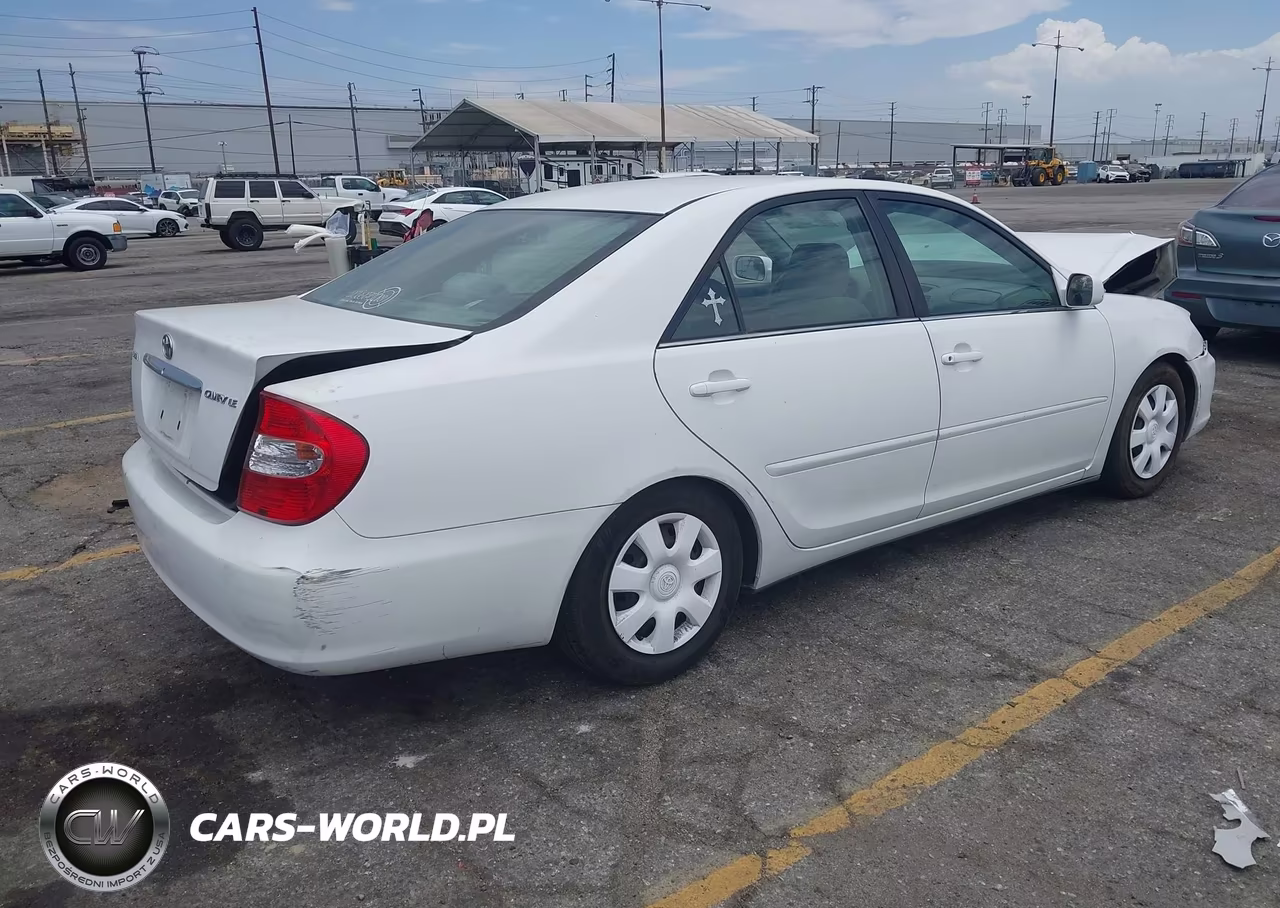 2004 Toyota Camry Le VIN:4T1BE32K44U343057 - 4
