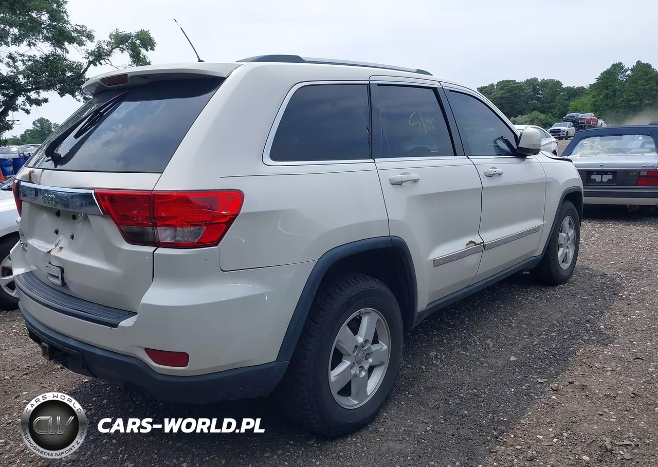 2012 Jeep Grand Cherokee Laredo VIN:1C4RJFAG5CC294162 - 4