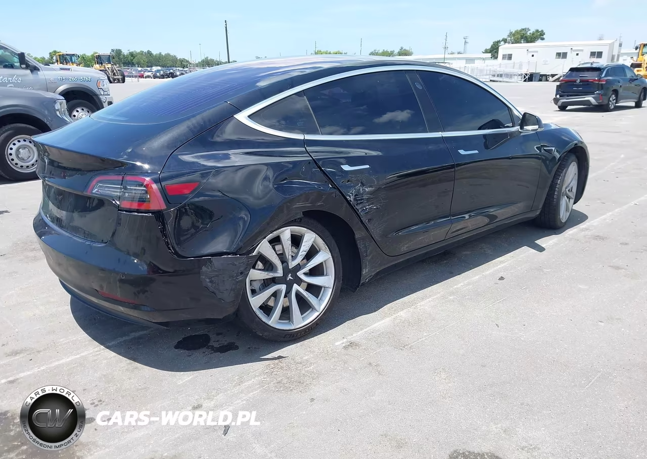 2017 Tesla Model 3 Long Range-Standard VIN:5YJ3E1EA1HF003248 - 4