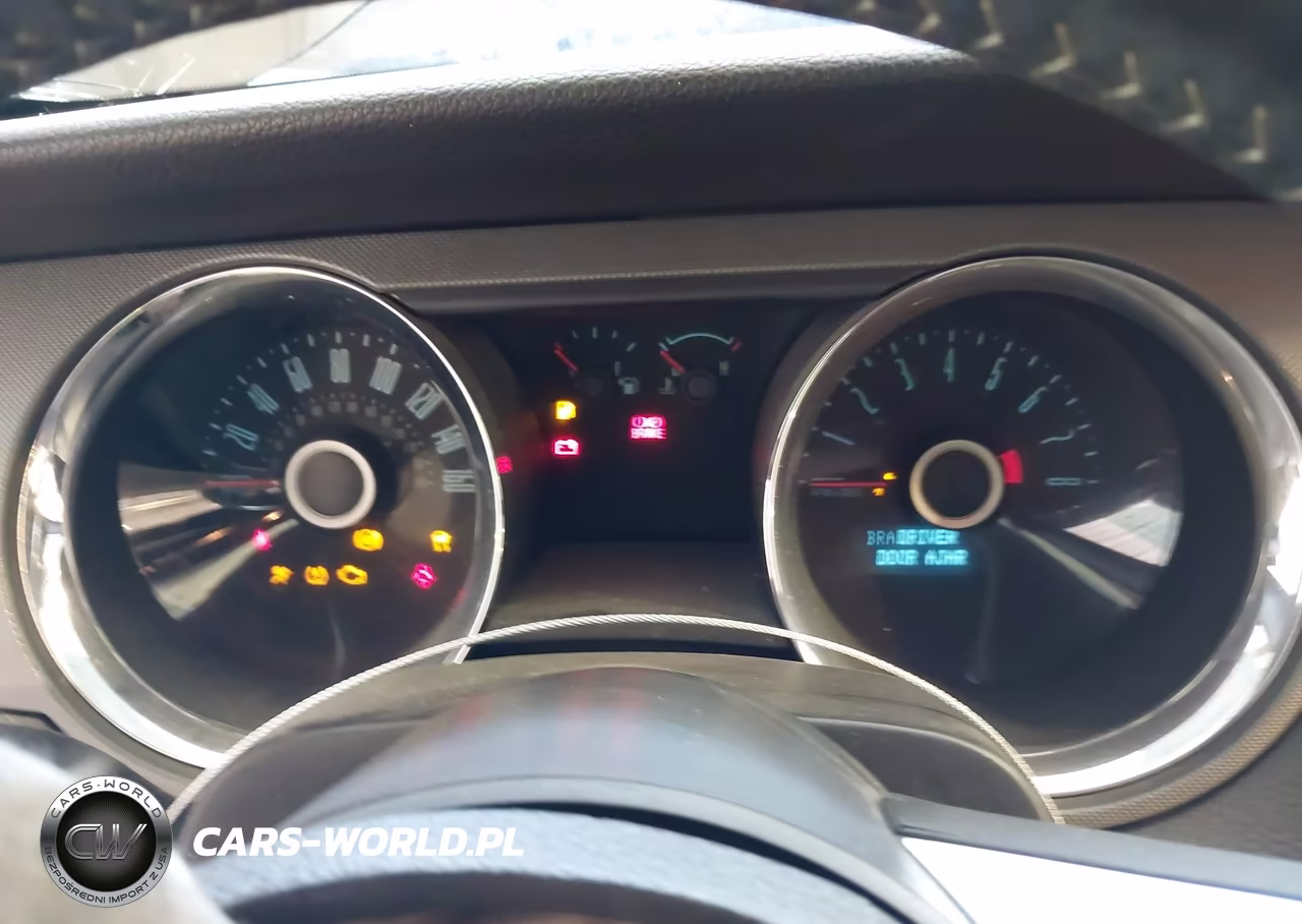 2014 Ford Mustang V6 VIN:1ZVBP8AM4E5204926 - 7