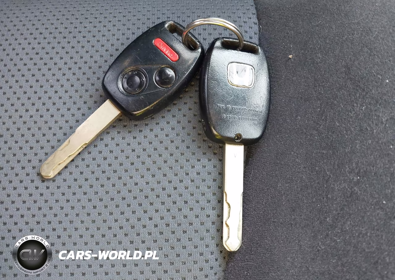 2008 Honda Fit Sport VIN:JHMGD37618S052802 - 11