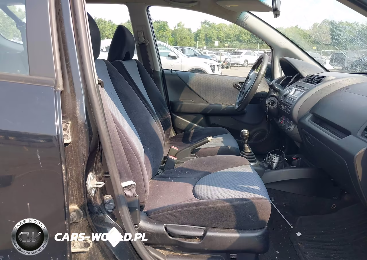 2008 Honda Fit Sport VIN:JHMGD37618S052802 - 5