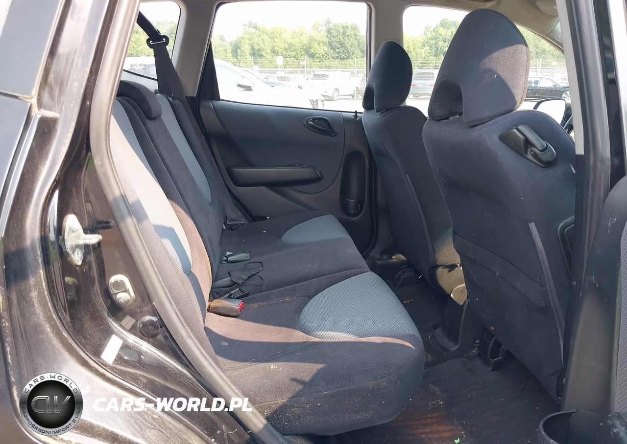 2008 Honda Fit Sport VIN:JHMGD37618S052802 - 8