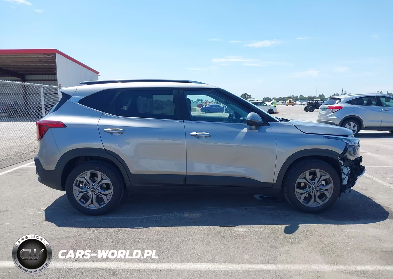 2024 Kia Seltos S VIN:KNDEU2AA6R7622393 - 14