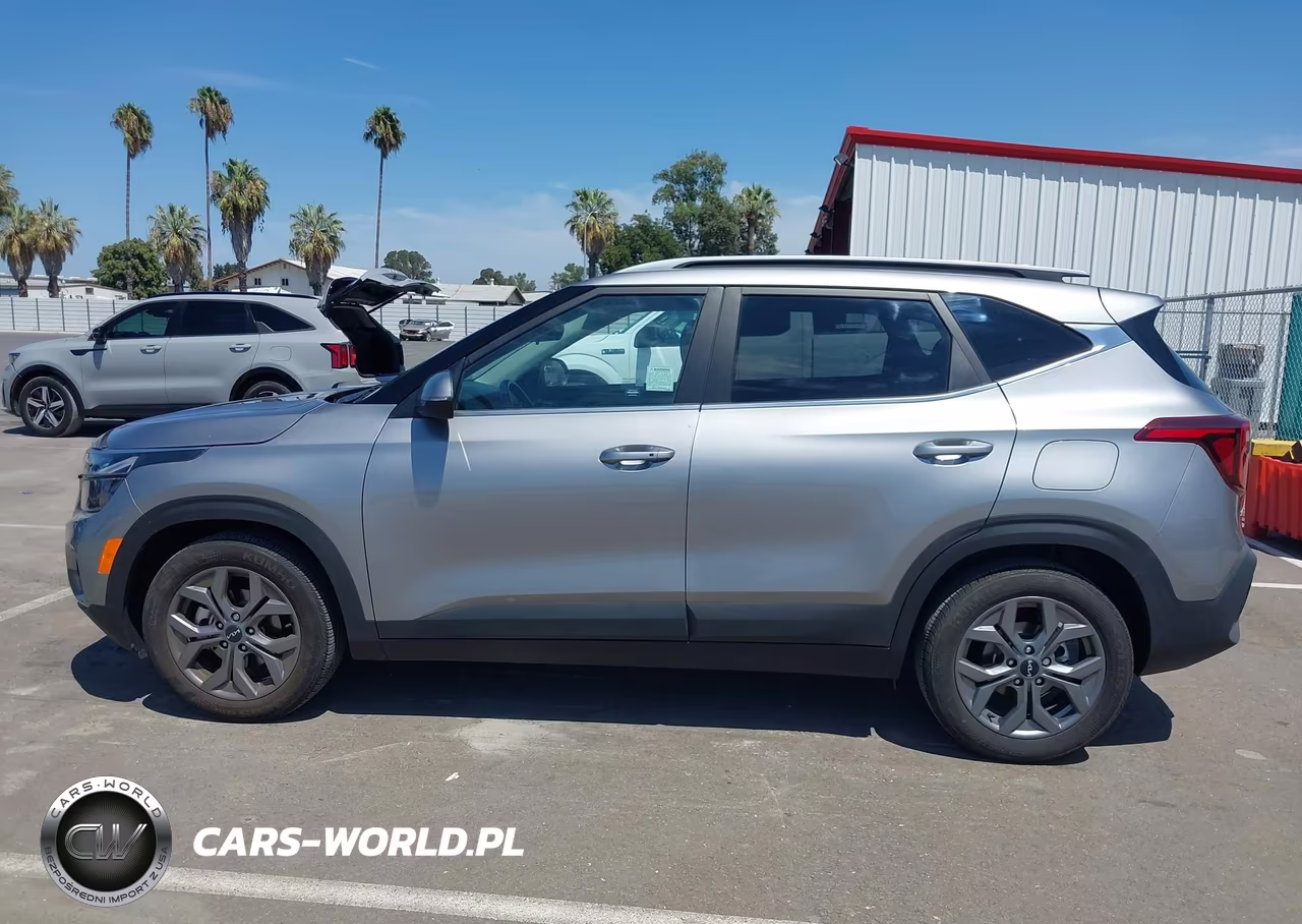 2024 Kia Seltos S VIN:KNDEU2AA6R7622393 - 15