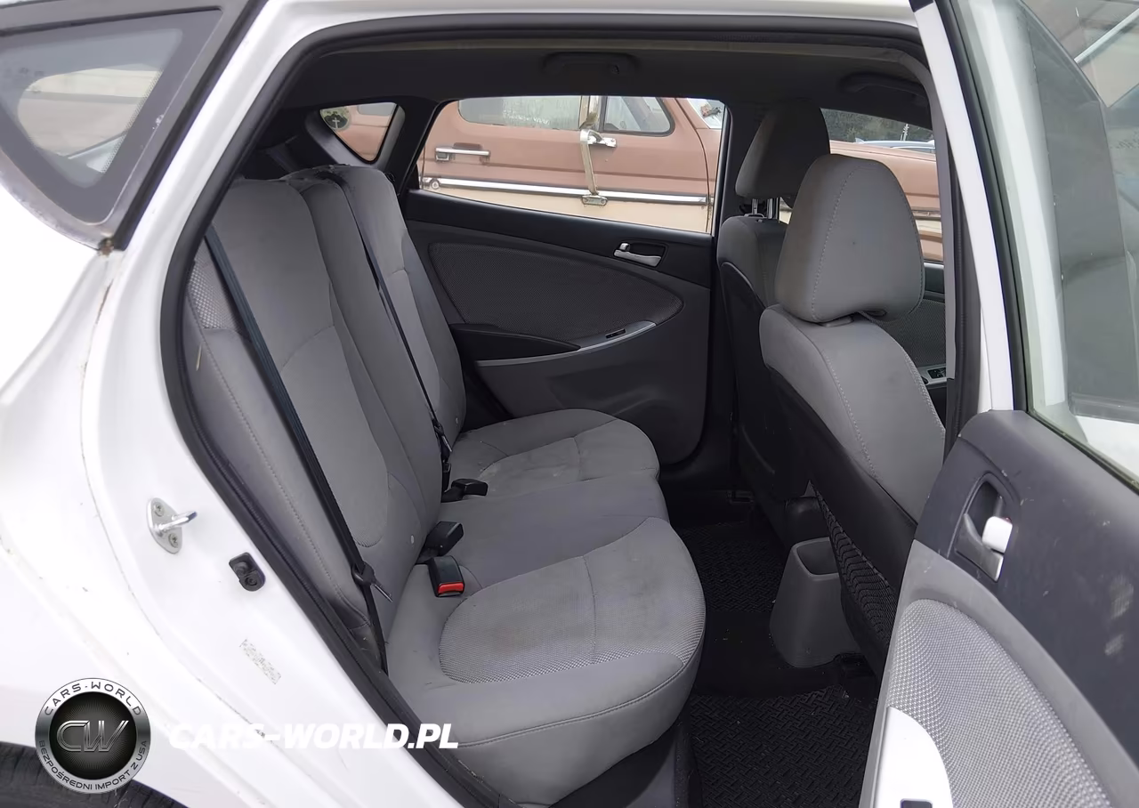 2014 Hyundai Accent Gs VIN:KMHCT5AE4EU188304 - 8