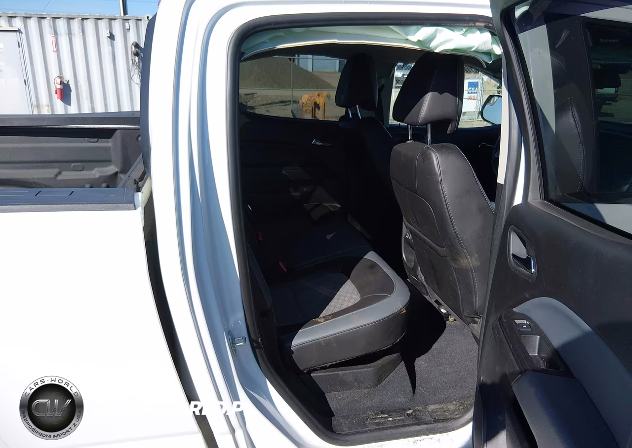 2019 Chevrolet Colorado Z71 VIN:1GCPTDE19K1143749 - 8