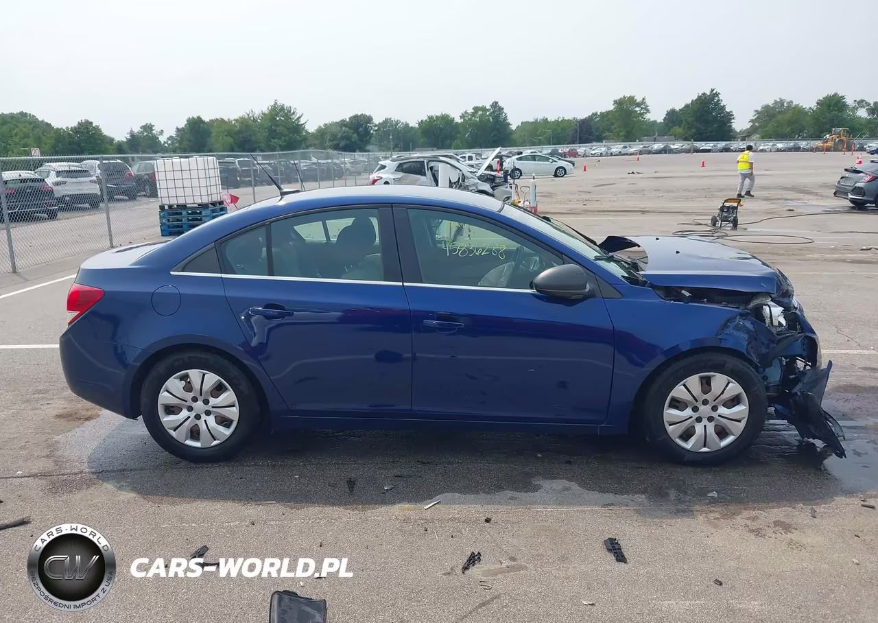 2012 Chevrolet Cruze Ls VIN:1G1PC5SH4C7158223 - 13
