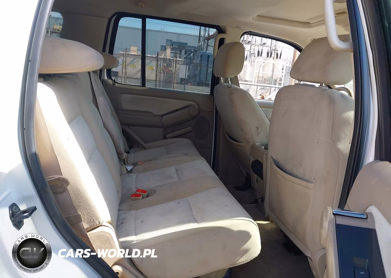 2008 Ford Explorer Xlt VIN:1FMEU73EX8UA01781 - 8