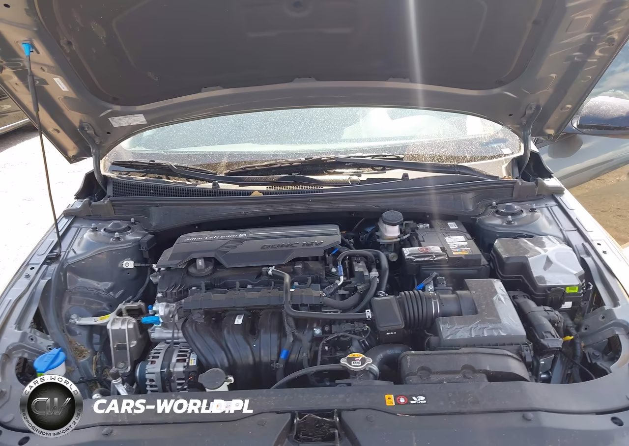 2026 Hyundai Elantra Sel Sport VIN:KMHLM4DG8TU211956 - 10