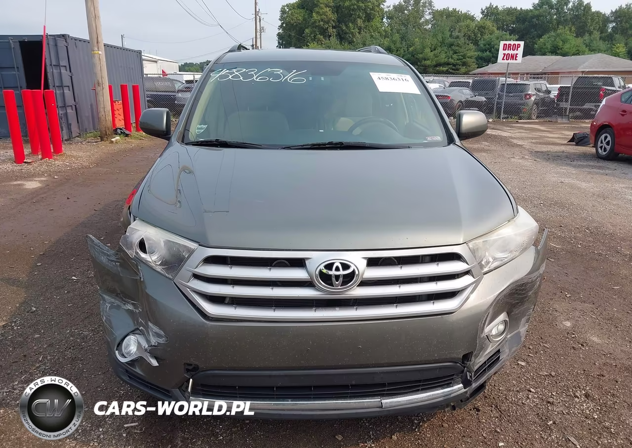 2011 Toyota Highlander Base V6 VIN:5TDBK3EH1BS072456 - 12