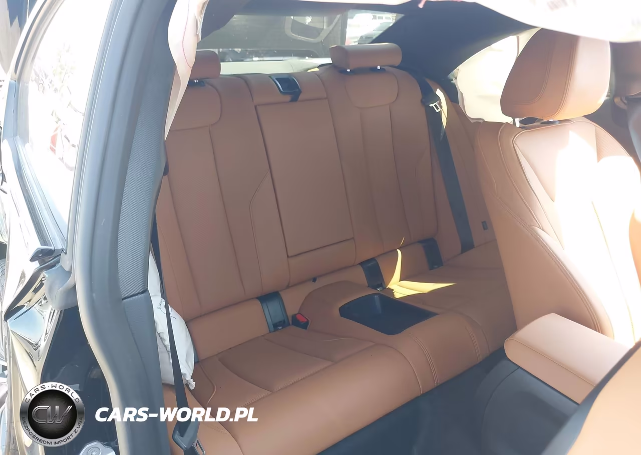 2024 BMW 230I xDrive VIN:3MW33CM07R8E64418 - 8