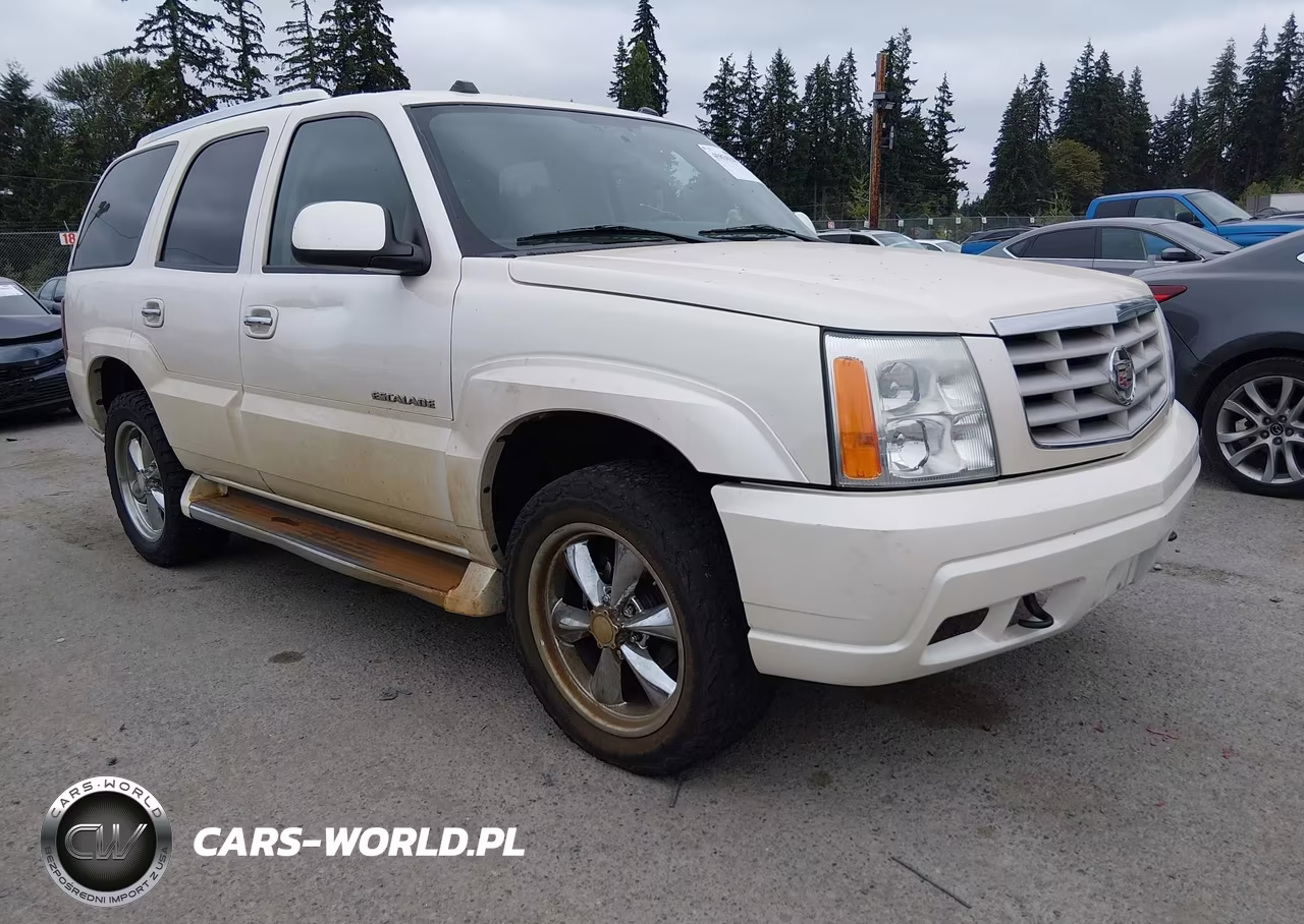 2004 Cadillac Escalade Standard
