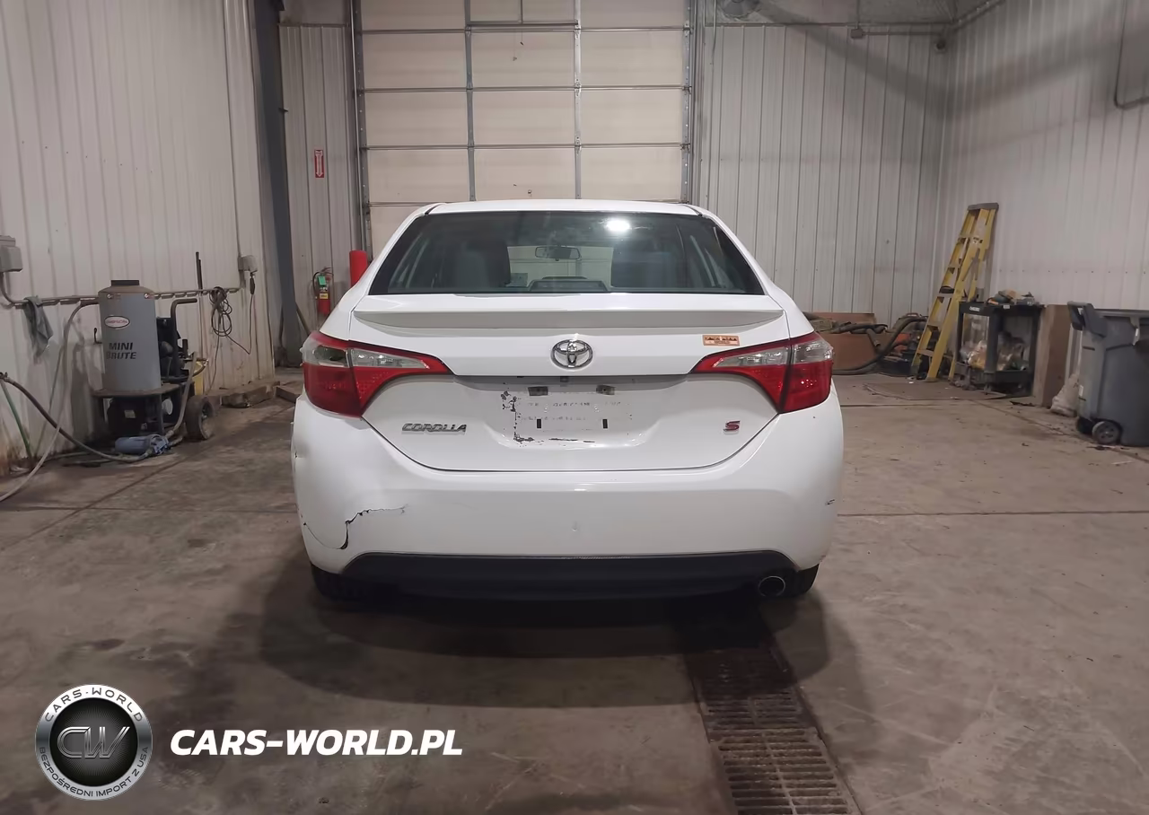 2016 Toyota Corolla S Plus VIN:5YFBURHE2GP389192 - 16