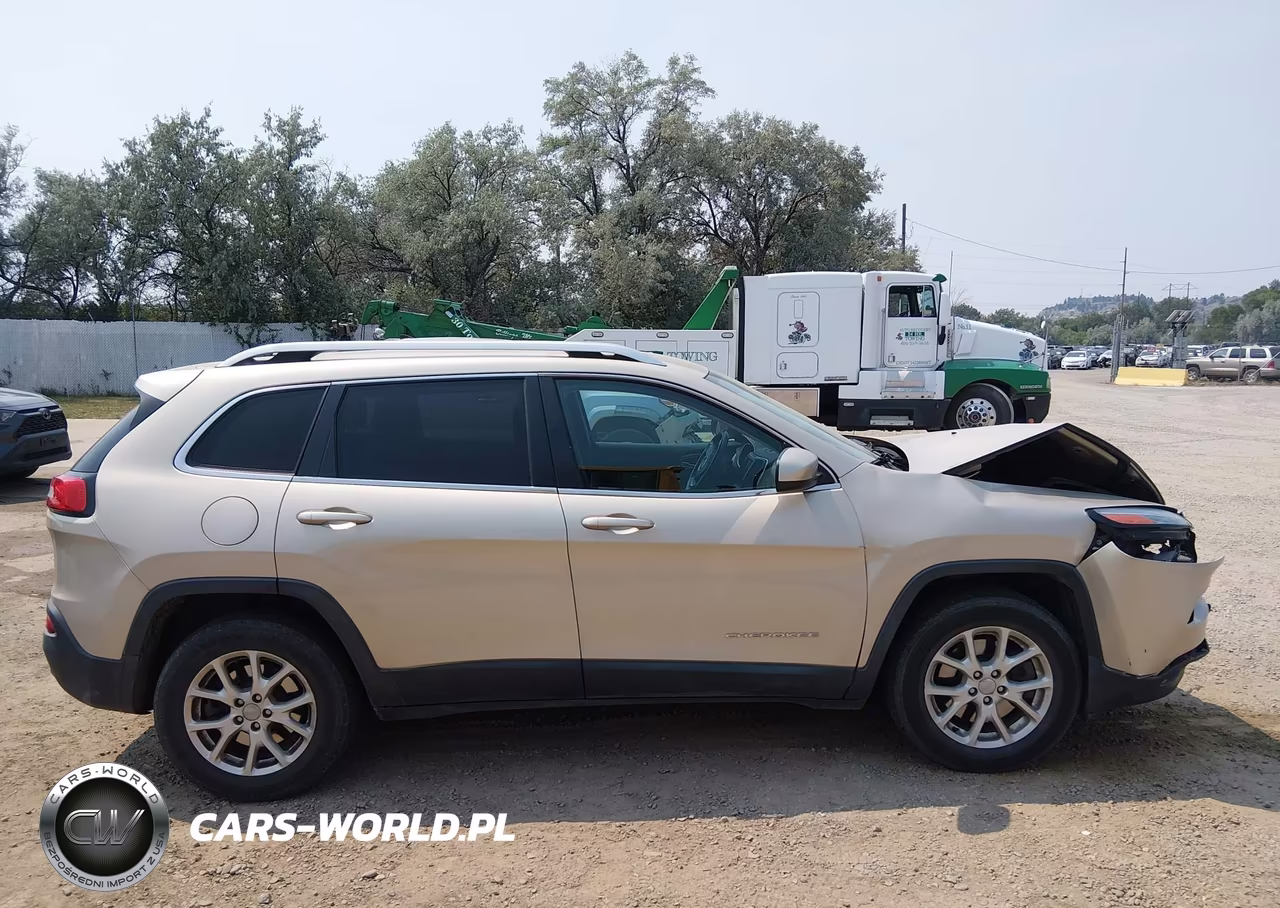 2014 Jeep Cherokee Latitude VIN:1C4PJMCB1EW203547 - 13