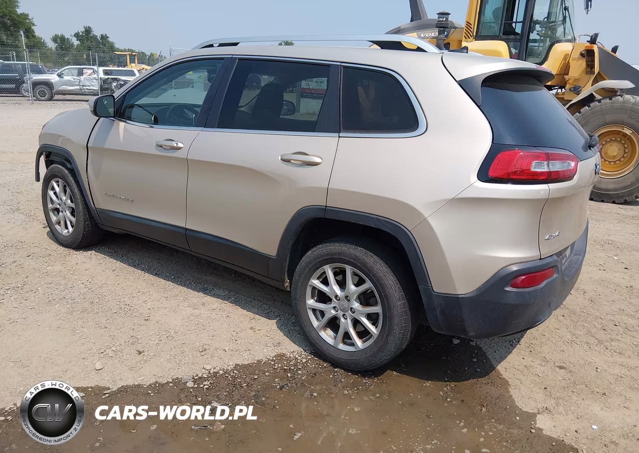 2014 Jeep Cherokee Latitude VIN:1C4PJMCB1EW203547 - 3