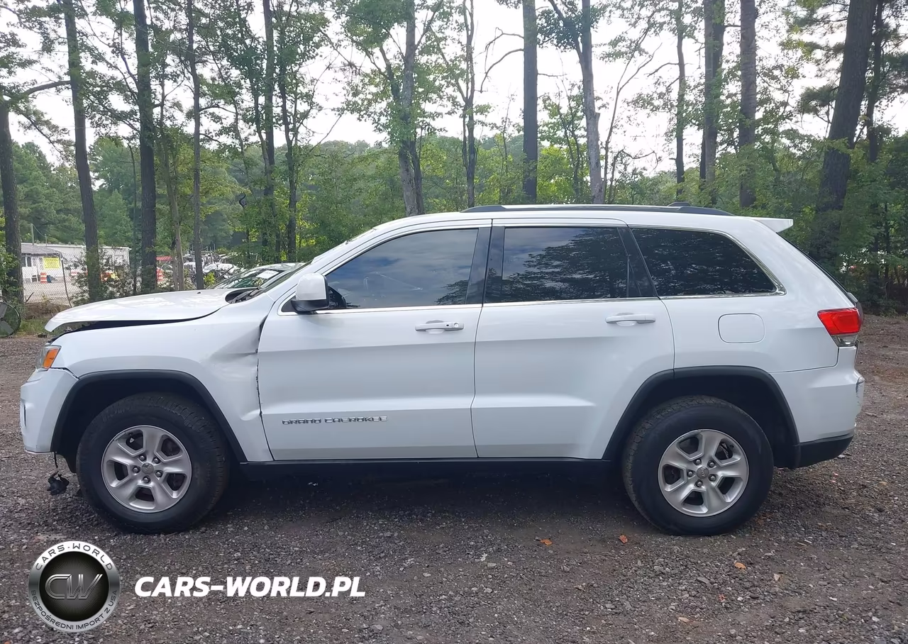 2014 Jeep Grand Cherokee Laredo VIN:1C4RJFAG5EC439896 - 14