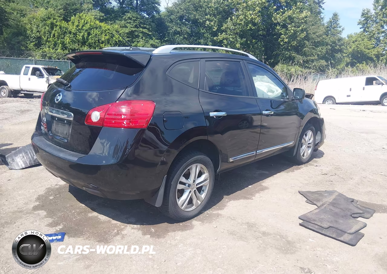 2015 Nissan Rogue Select S VIN:JN8AS5MT3FW655442 - 4