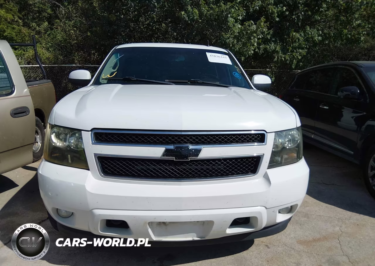 2011 Chevrolet Tahoe Lt VIN:1GNSKBE01BR336446 - 12