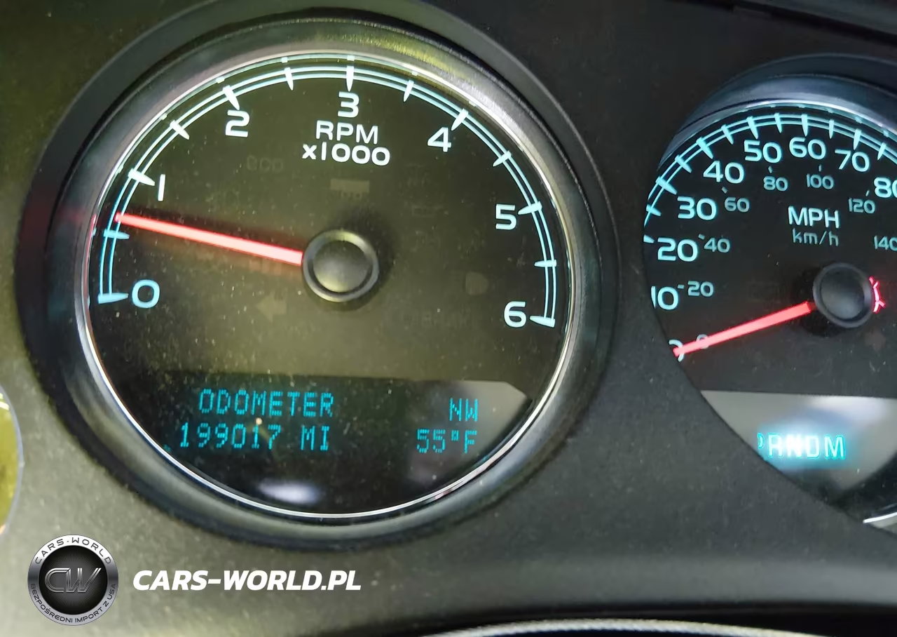 2011 Chevrolet Tahoe Lt VIN:1GNSKBE01BR336446 - 7